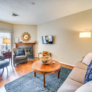 5 Mi To Colonial Pkwy, 11 Mi To Busch Gardens Holiday home