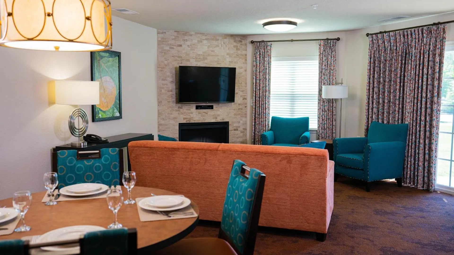 The Colonies At Williamsburg Hotel 4*,